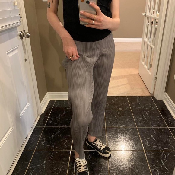 Issey Miyake Pleats Please Trousers - Picture 2 of 2